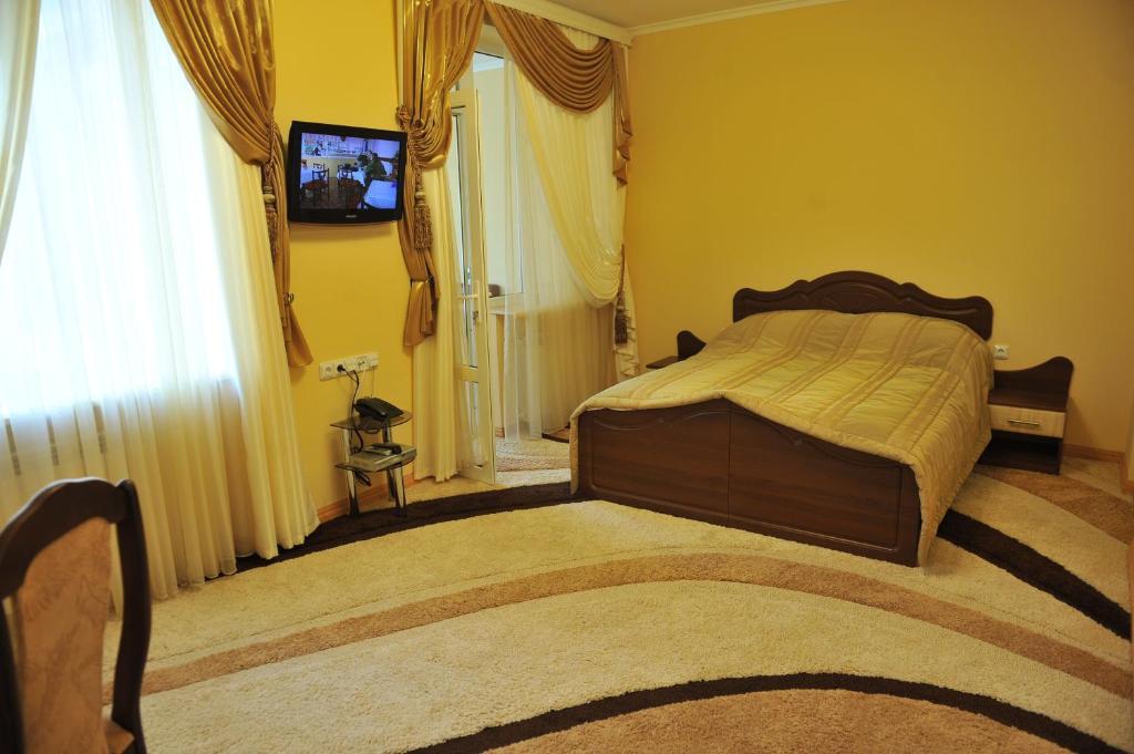 Andinna Hotel تشيرنيفتسي المظهر الخارجي الصورة